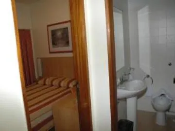 Affittacamere Hotel Residencial Jardim Da Amadora