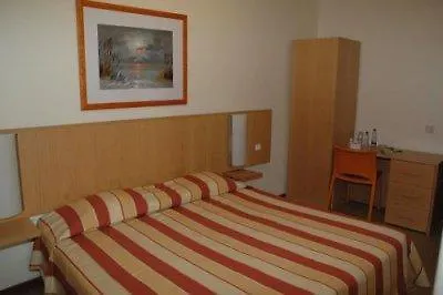 Hotel Residencial Jardim Da Amadora Maison d'hôtes
